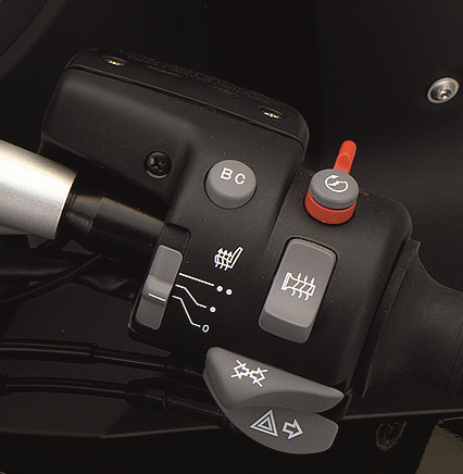 BMW K1200GT commands right